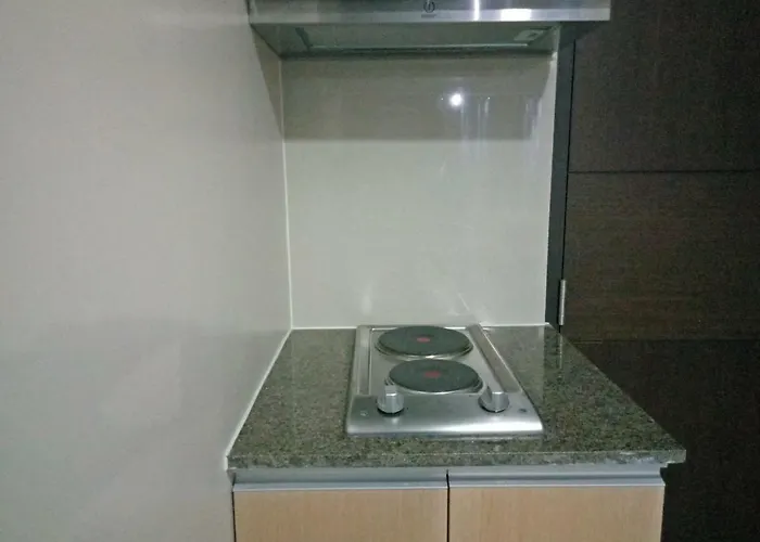 Uptown Mall Area Bonifacio Apartment *