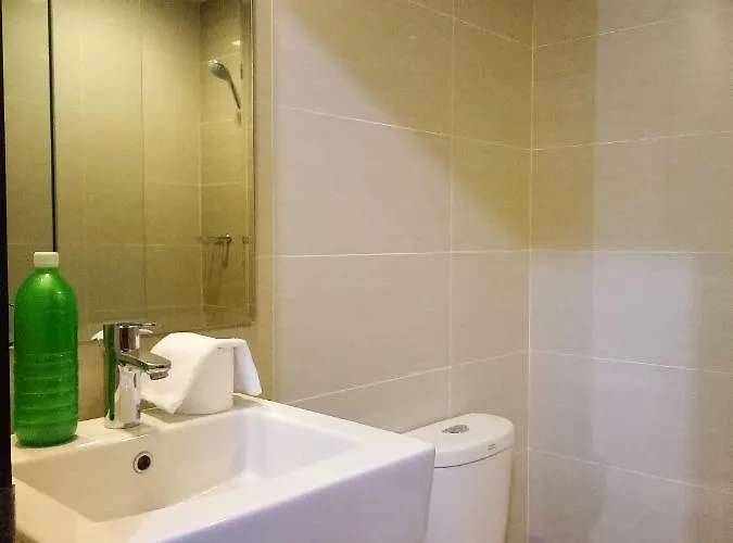Apartment Uptown Mall Area Bonifacio