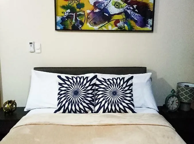 Apartment Uptown Mall Area Bonifacio *